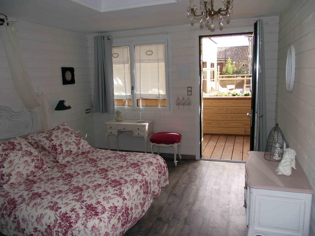 Les Belles Epoques B&B - Piscine - Terrasses - Brumisateurs - Proche Puy Du Fou Saint-Germain-sur-Moine Εξωτερικό φωτογραφία
