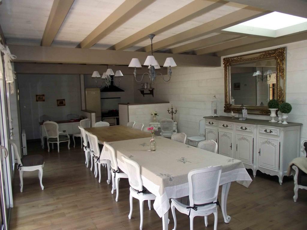 Les Belles Epoques B&B - Piscine - Terrasses - Brumisateurs - Proche Puy Du Fou Saint-Germain-sur-Moine Δωμάτιο φωτογραφία